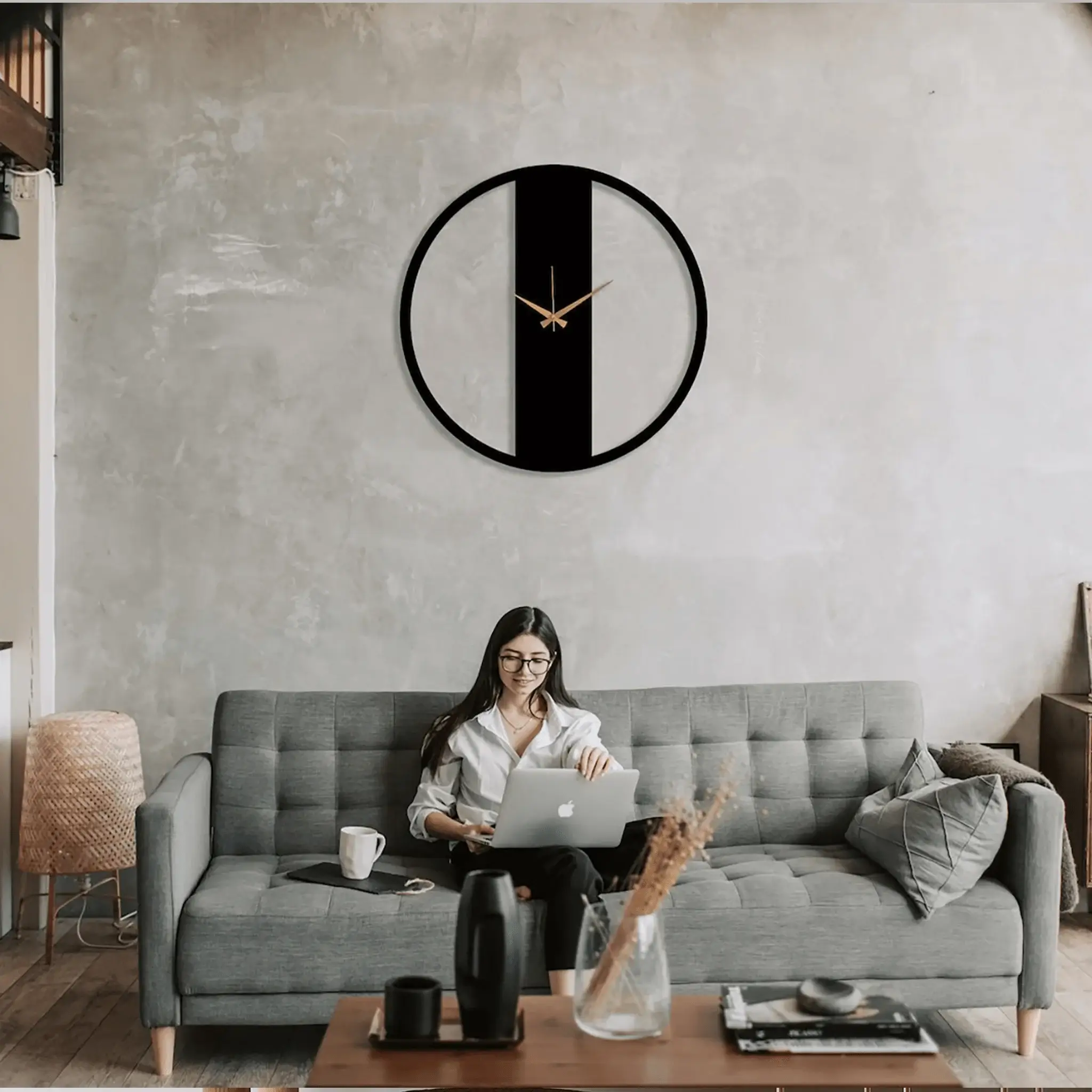 Stylish round Metal wall clock Stylish round Metal wall clock
