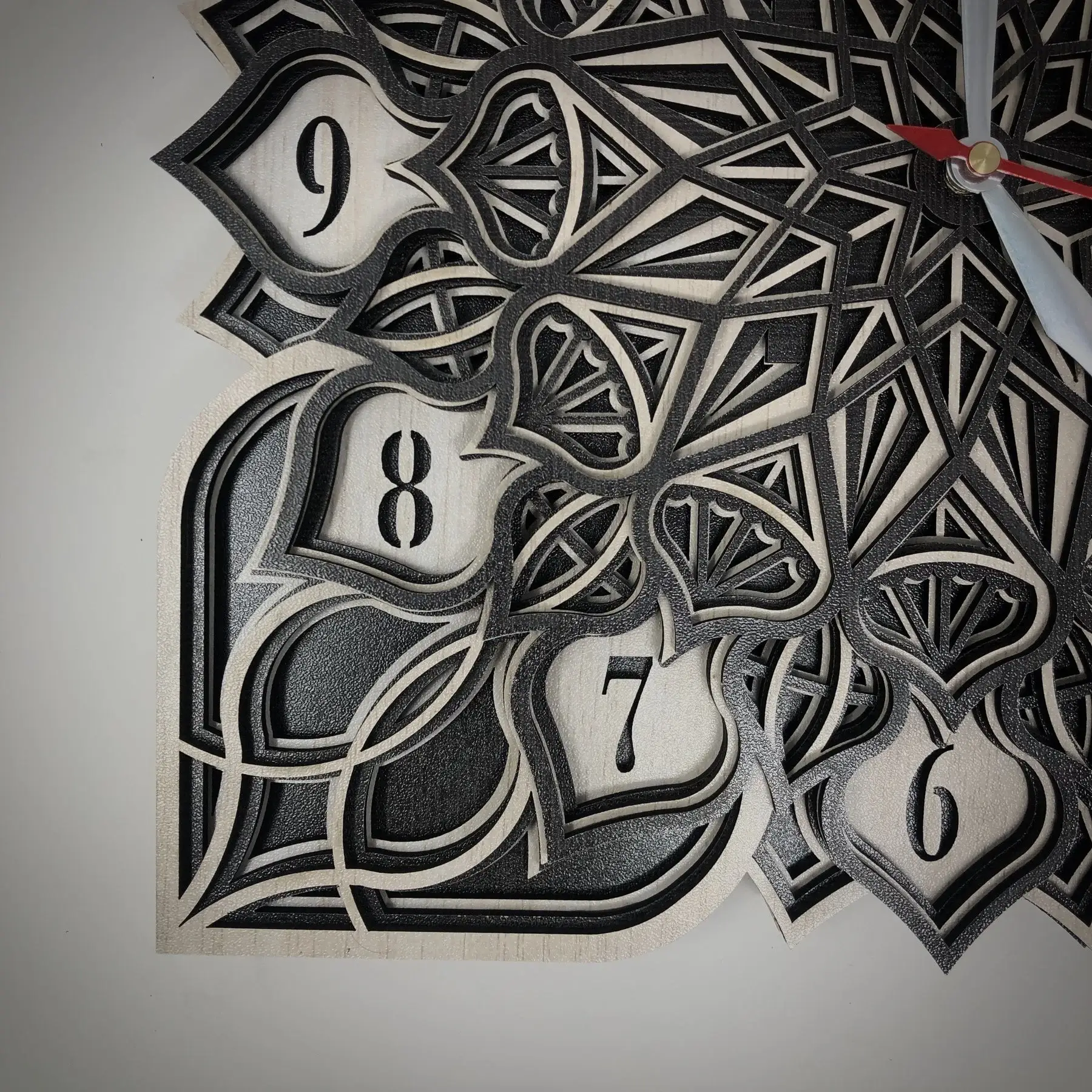 Modern Attractive Wall Clock