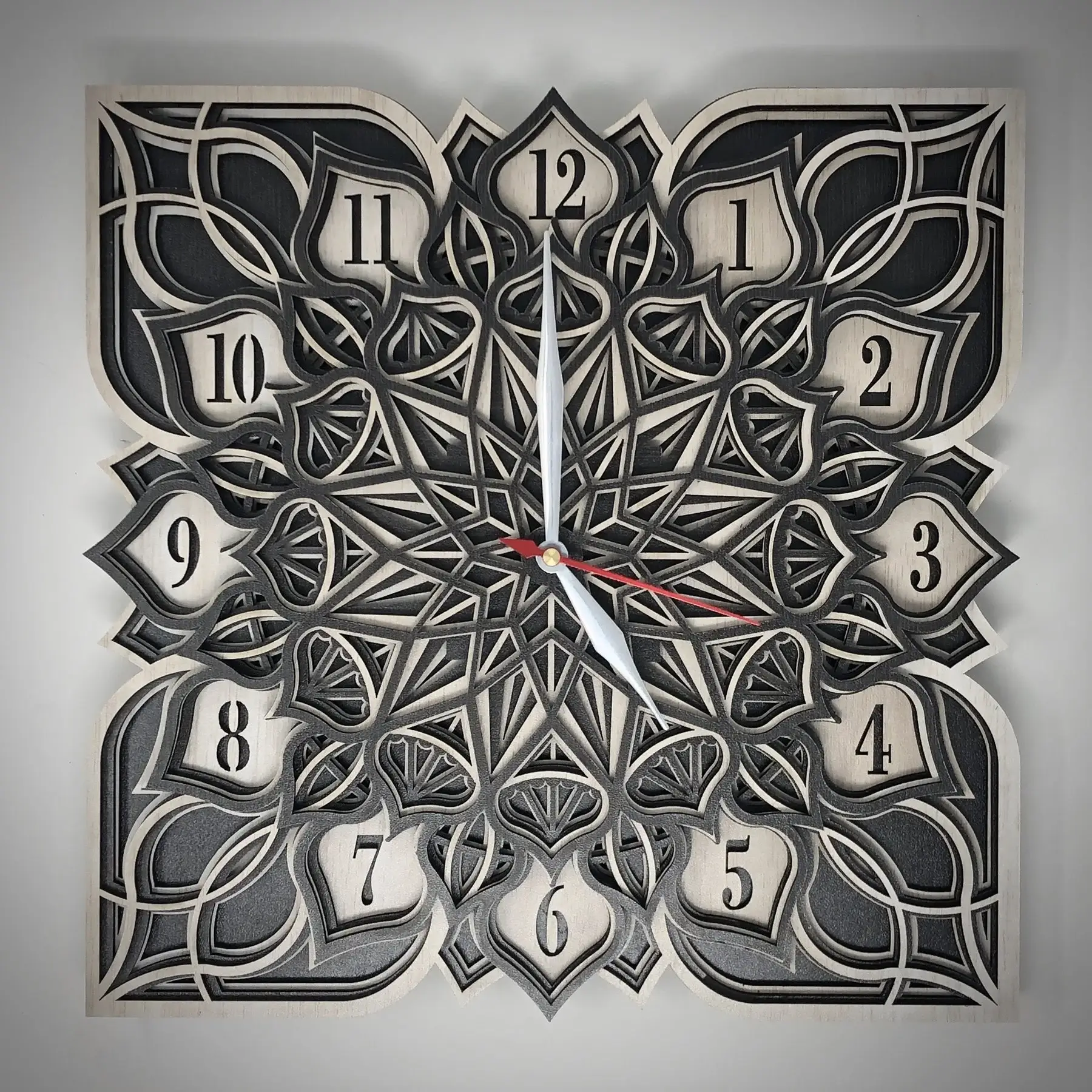 Modern Attractive Wall Clock