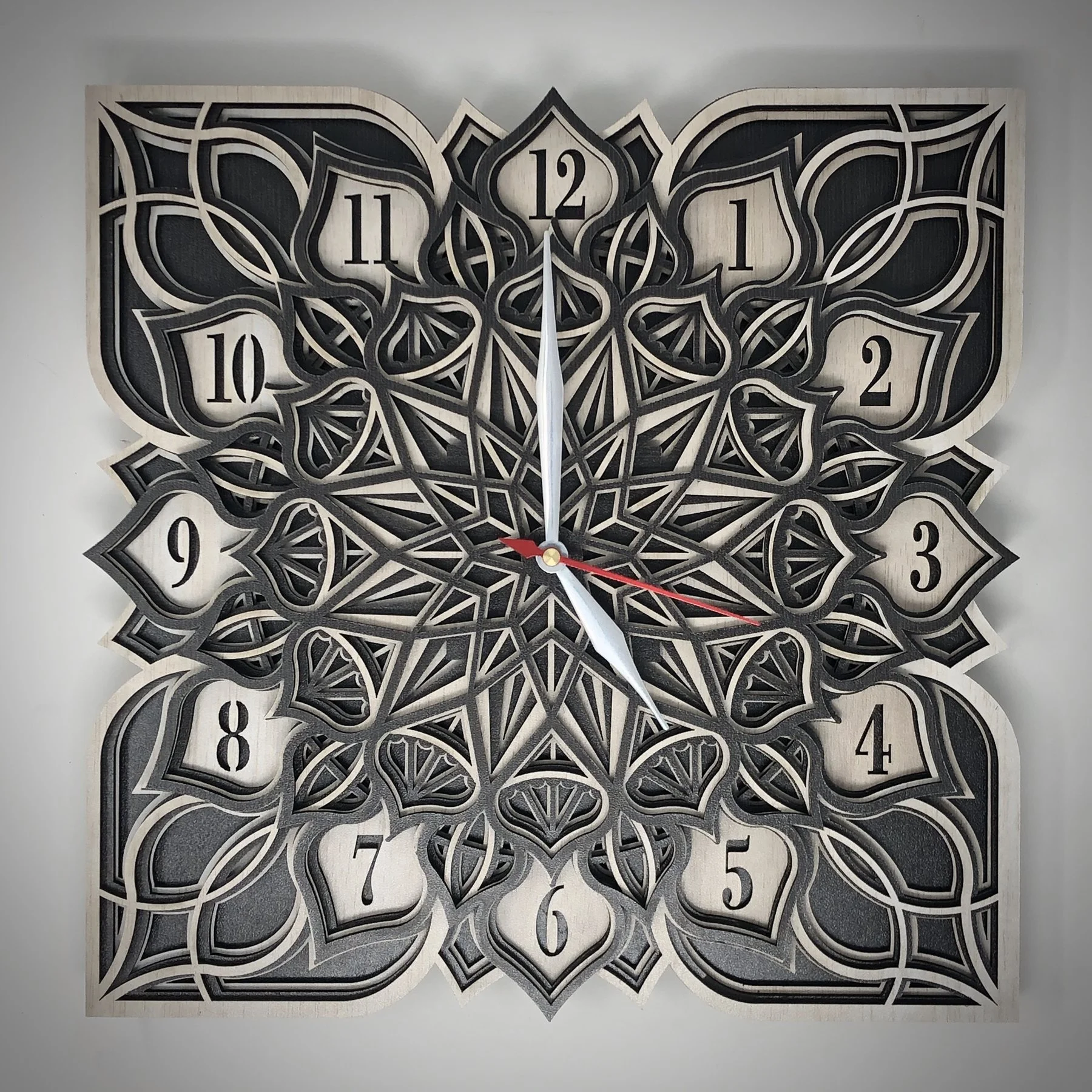 Modern Attractive Wall Clock